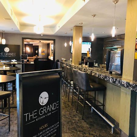 B&B Grand Rockies Resort 2Br 1Pullout Canmore Dış mekan fotoğraf