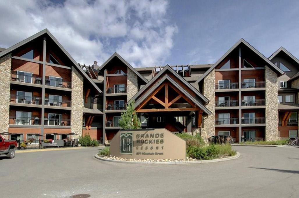 B&B Grand Rockies Resort 2Br 1Pullout Canmore Dış mekan fotoğraf